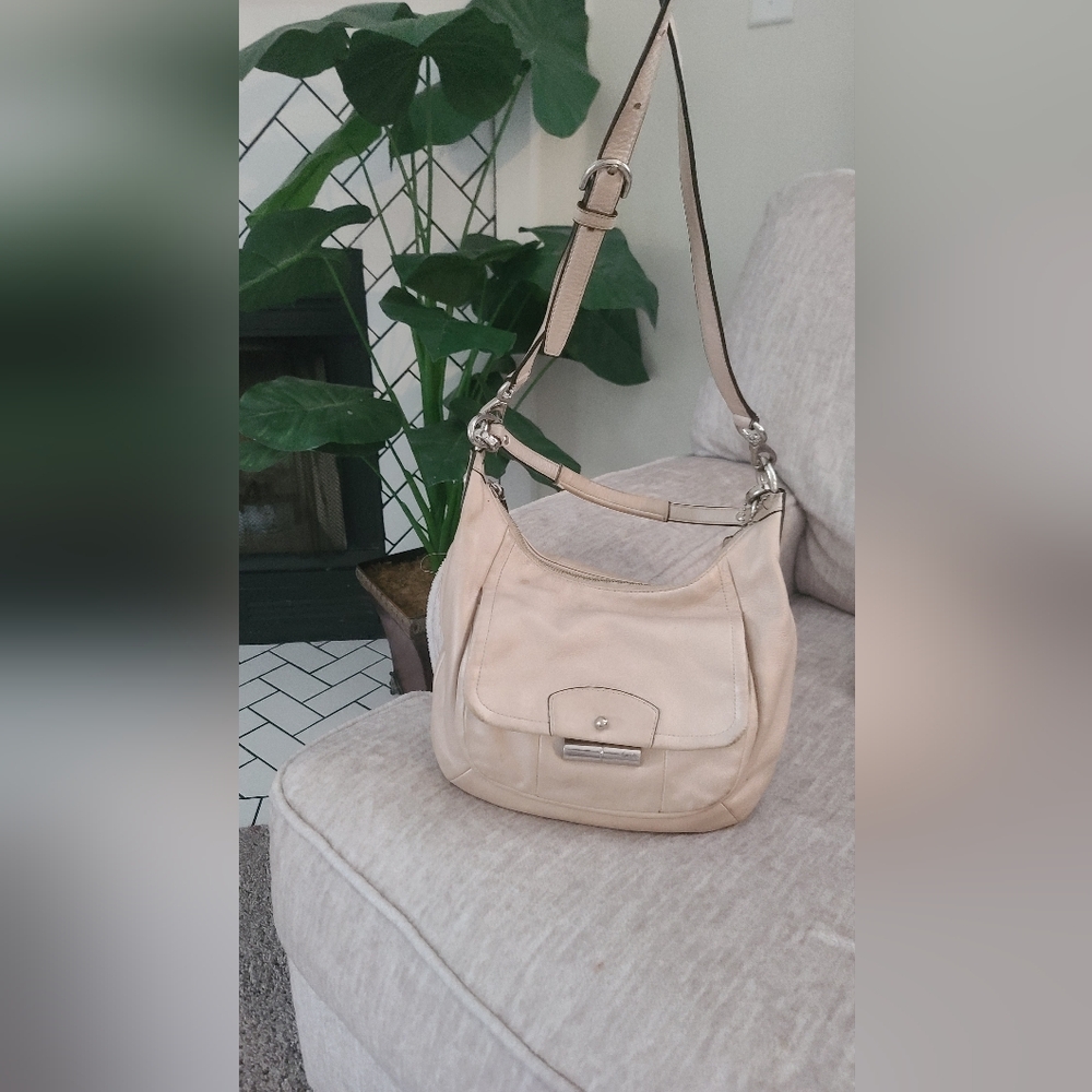 Coach Kristin Leather Convertible Hobo Shoulder Crossbody Bag in Champagne